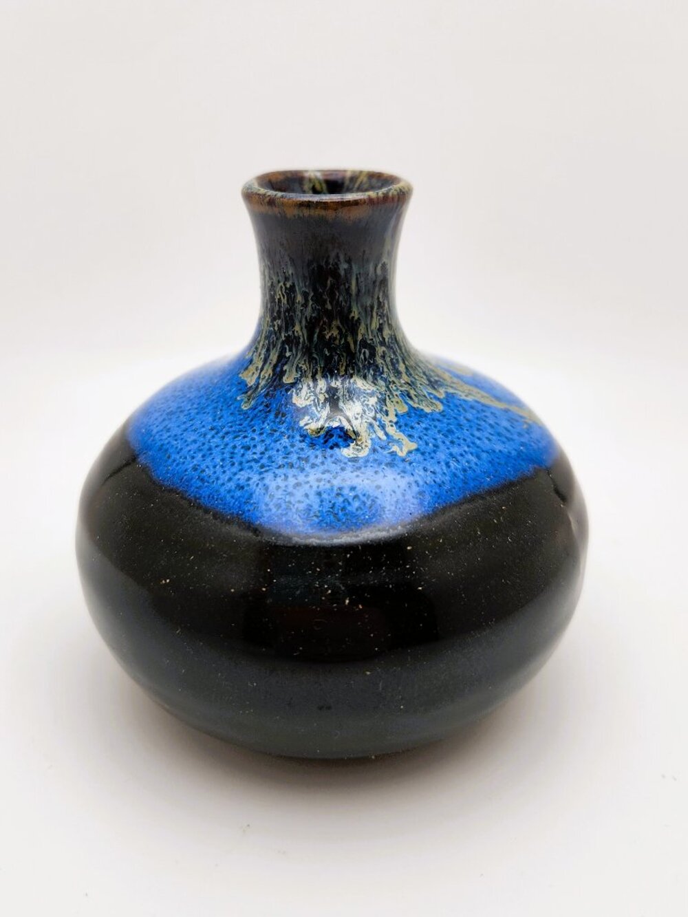 Small Studio Art Pottery Bud Vase 3.5" Blue Black Reactive Drip Glaze Unmarked